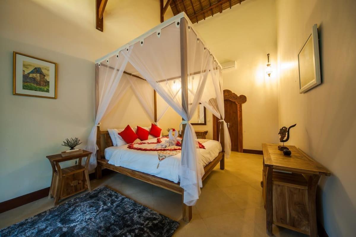 Luxury 3Br Infinity Jungle View Aashaya Villa Ubud Exterior foto